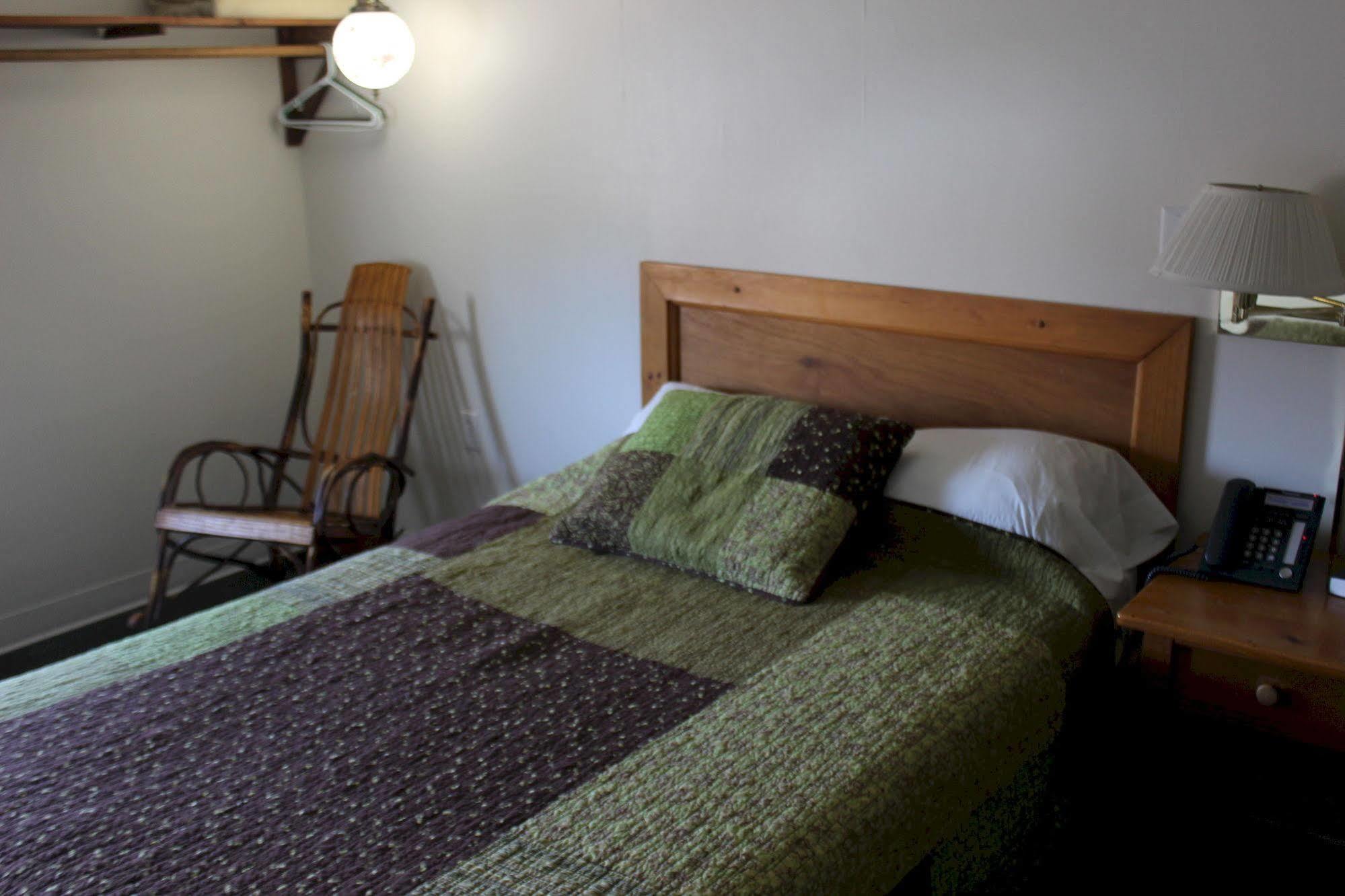 Grantsville Casselman Inn מראה חיצוני תמונה