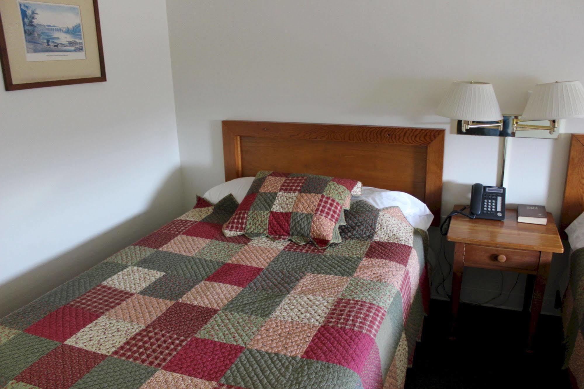 Grantsville Casselman Inn מראה חיצוני תמונה