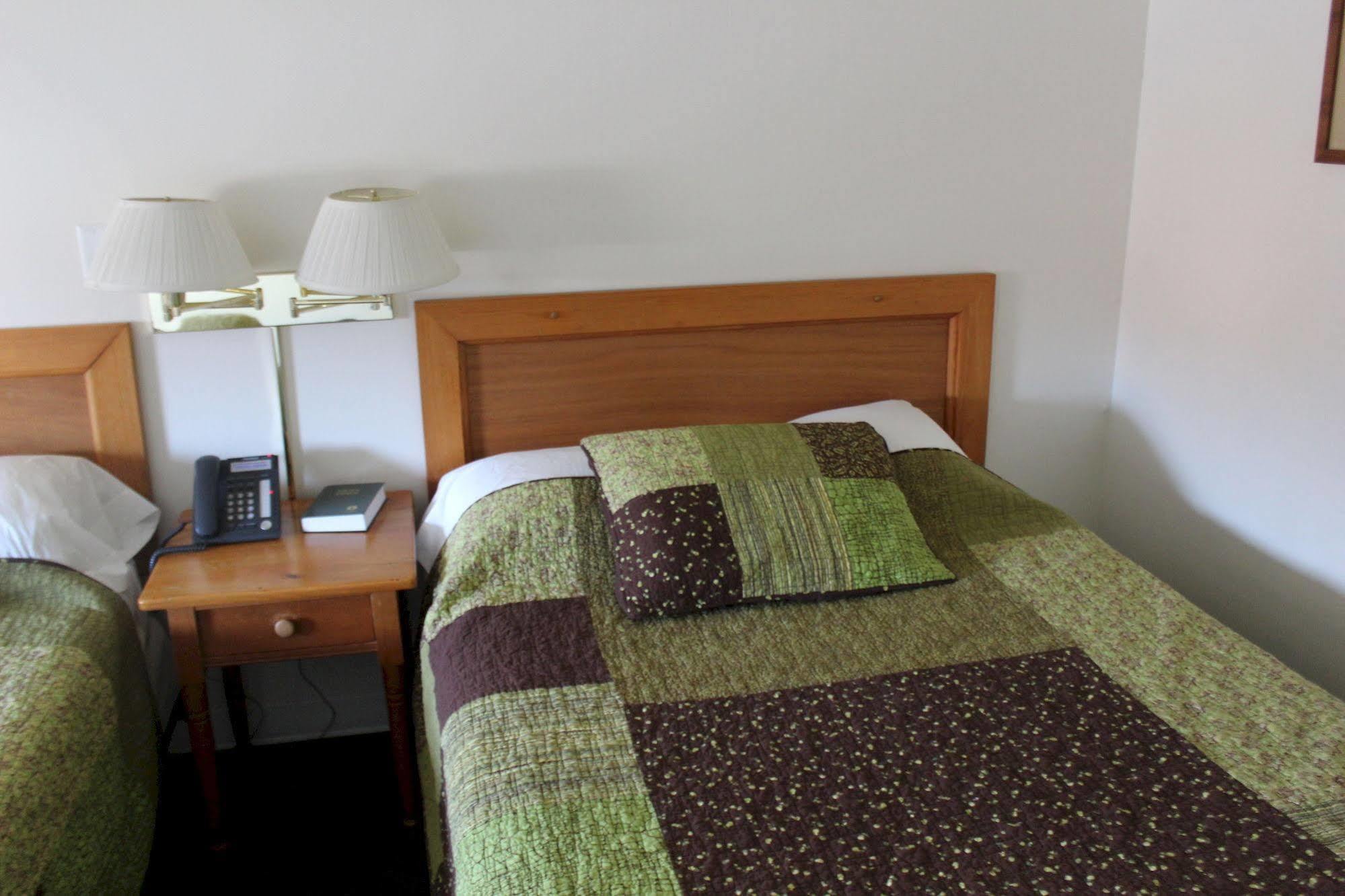Grantsville Casselman Inn מראה חיצוני תמונה